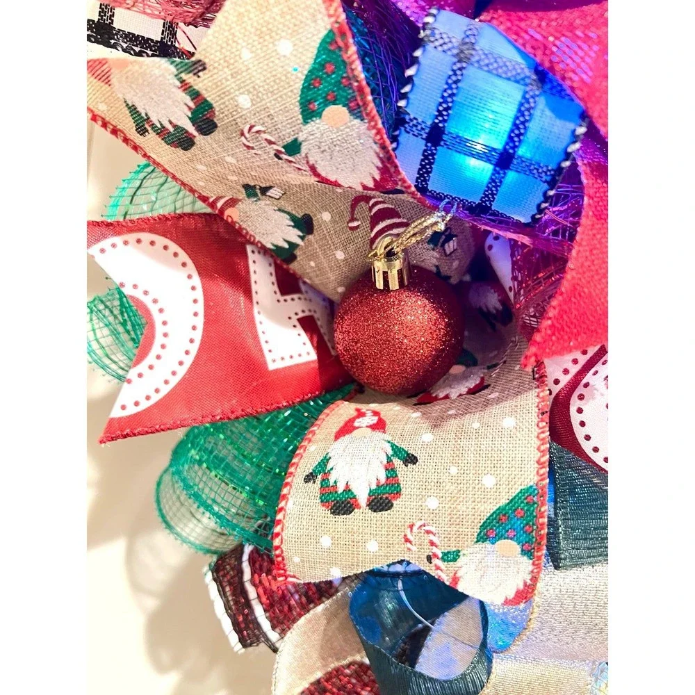 Handmade Christmas Gnome in Sleigh Holiday Ribbon Door Wreath 26 ins LED XLW3
